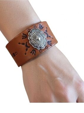 NWOT Brown Western Leather Cuff Bracelet with Silver Accent